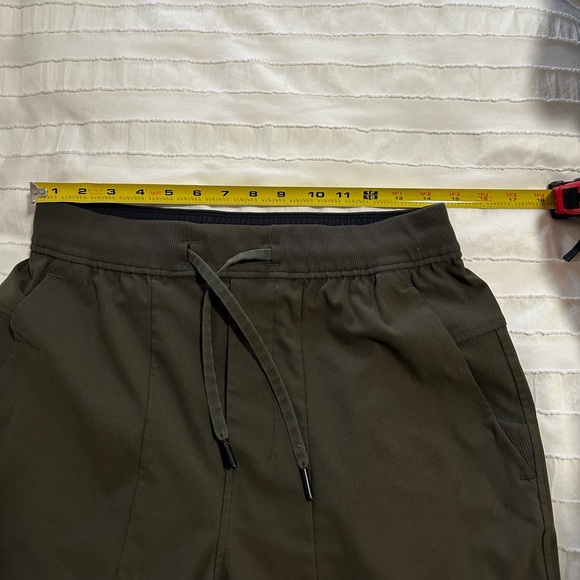 Lululemon ABC joggers - Picture 4 of 4